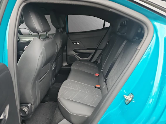 Fahrzeugbild 9 Fahrzeugbild 9