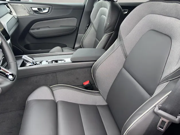 Volvo XC60 2.0 T8 TE Black Edition eAWD