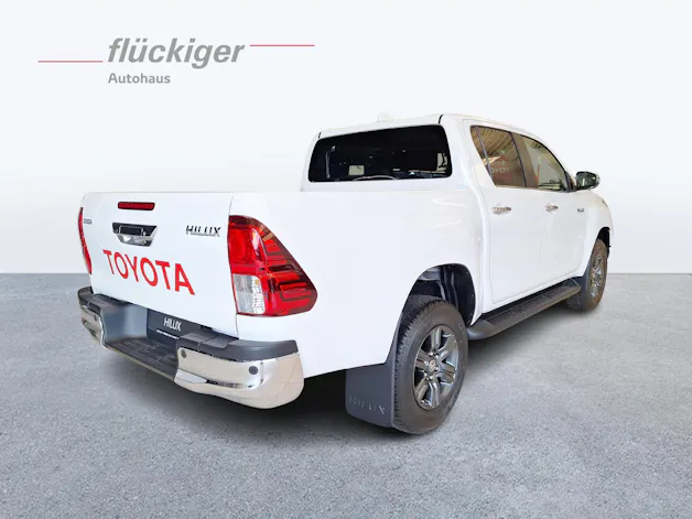 Toyota Hilux Double Cab.-Pick-up 2.8 D-4D 204 Style