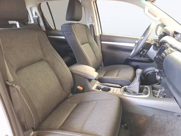 Toyota Hilux Double Cab.-Pick-up 2.8 D-4D 204 Style