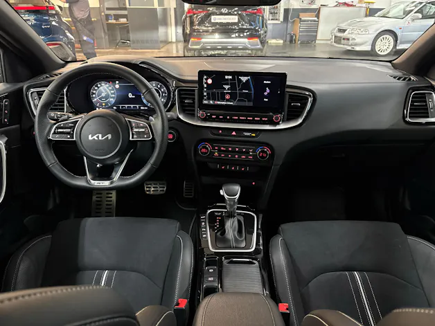 Kia Ceed 1.5 T-GDi GT-Line Edition