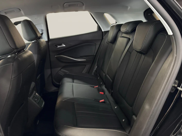 immagine del veicolo OPEL GRANDLAND