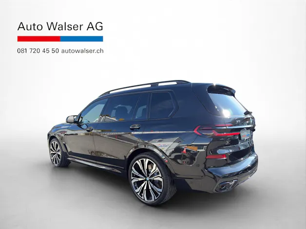 BMW X7 M60i