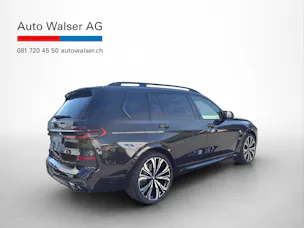 BMW X7 M60i