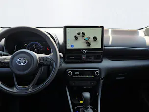 Toyota Yaris 1.5 VVT-i HSD Trend
