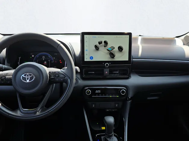Toyota Yaris 1.5 VVT-i HSD Trend