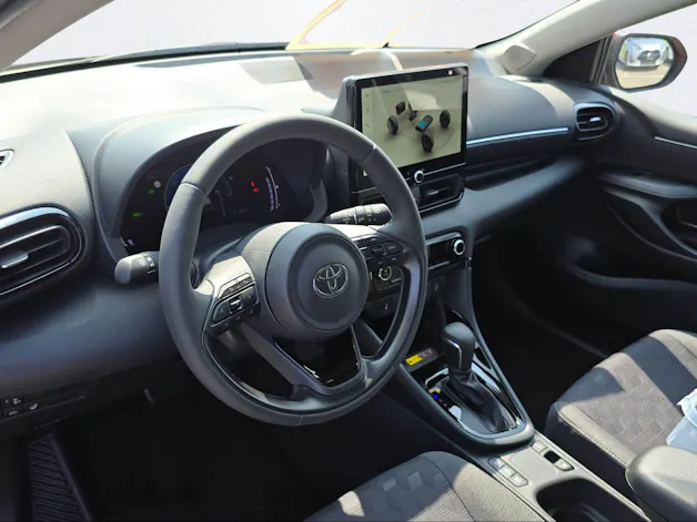 Toyota Yaris 1.5 VVT-i HSD Trend