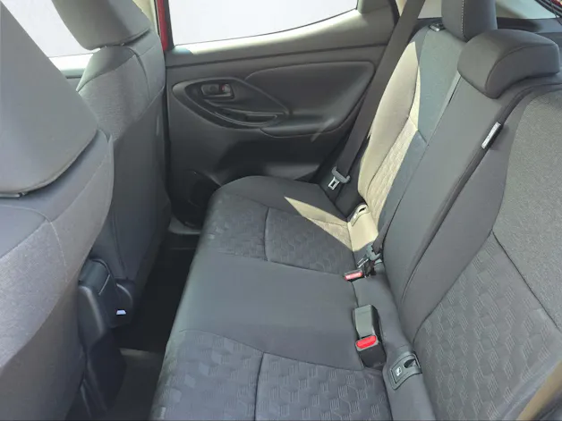 Toyota Yaris 1.5 VVT-i HSD Trend