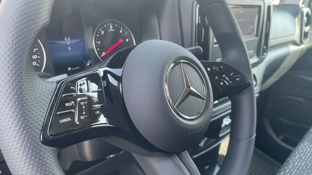 MERCEDES-BENZ Sprinter 317 Kab.-Ch. 4325 L 2.0 CDI 170 Pro