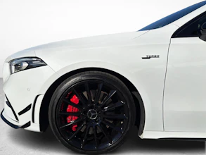 https://vehicle.imgix.net/4240196/910dbcb0-d00a-4db9-8012-0ca66e95f30a.jpg