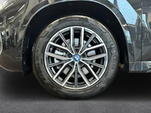 BMW iX1 30 M Sport xDrive U11 (CH)  📍