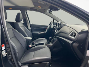 https://vehicle.imgix.net/4240216/e3f187b1-dde0-4035-931e-a254953fd18c.jpg