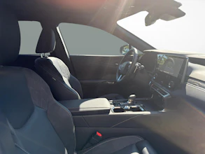 https://vehicle.imgix.net/4240236/8b763b72-343f-4009-bdbb-aaab7f16a71b.jpg
