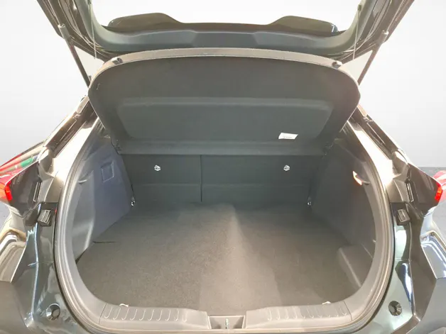 Toyota C-HR 2.0 PHEV Swiss Edition