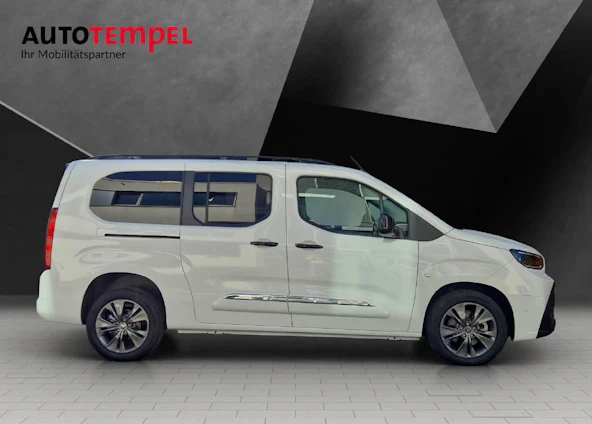 image du véhicule 4 image du véhicule 4