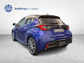 https://vehicle.imgix.net/4240256/07468f04-1cd1-4051-b89f-3b31388aa6a3.jpg