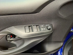 Fahrzeugbild TOYOTA Yaris 1.5 VVT-i HSD GR Sport