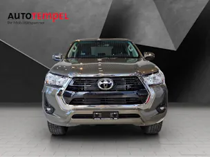 Toyota Hilux Double Cab.-Pick-up 2.8 48038/004