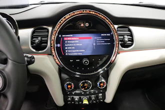 https://vehicle.imgix.net/4240316/5d9f4096-2338-488c-91b4-64c55f637c72.JPG