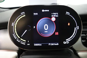 Fahrzeugbild MINI F56 Cooper SE