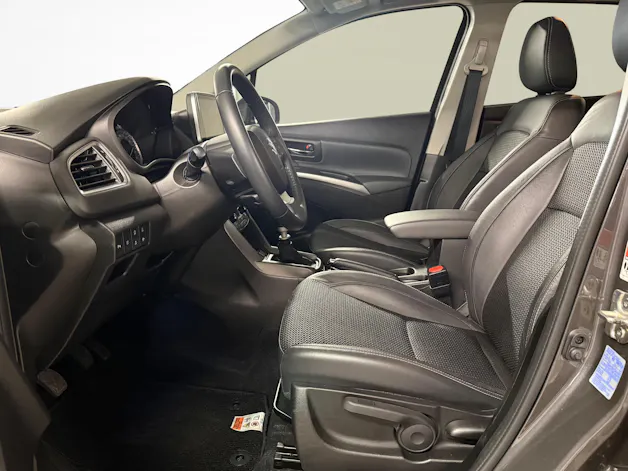 Suzuki S-Cross 1.4 T Compact Top Hybrid 4x4