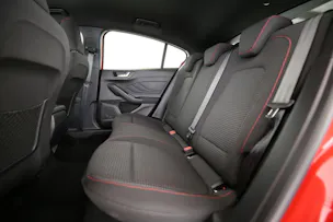 Ford Focus 1.0i EcoB Hybrid 155 ST-Line Style