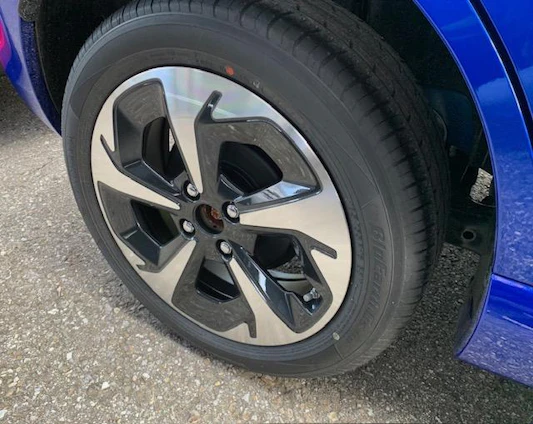 Fahrzeugbild 8 Fahrzeugbild 8