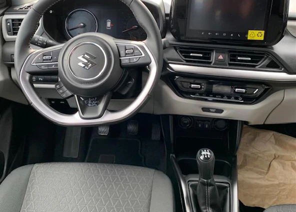 Fahrzeugbild 7 Fahrzeugbild 7