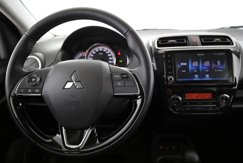 image du véhicule MITSUBISHI SPACE STAR