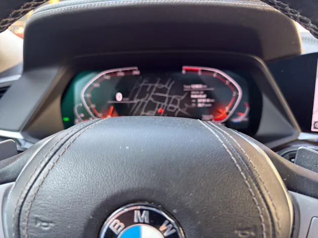 BMW X7 30d xDrive SAG 6 Plätzer, El. abschwenkbare Anhängerkupplung usw...