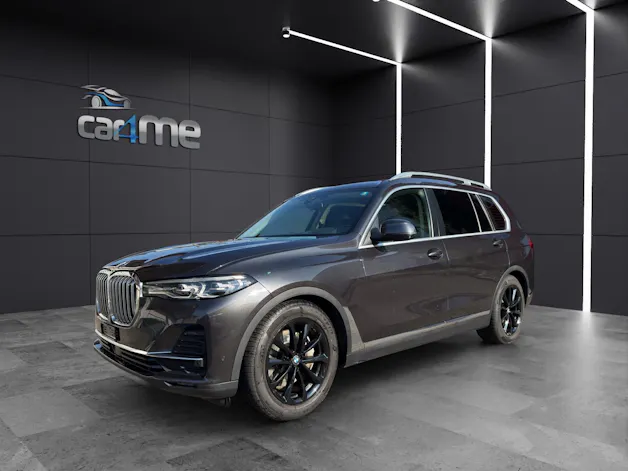 BMW X7 30d xDrive SAG 6 Plätzer, El. abschwenkbare Anhängerkupplung usw...