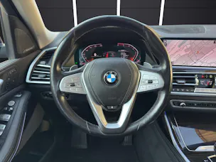 BMW X7 30d xDrive SAG 6 Plätzer, El. abschwenkbare Anhängerkupplung usw...