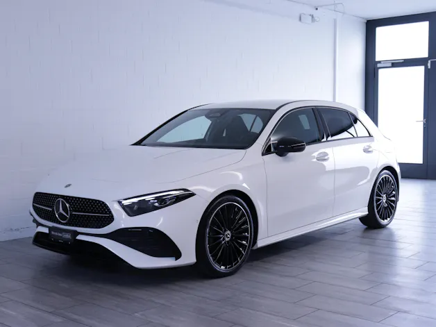 Mercedes-Benz A 180 AMG Line