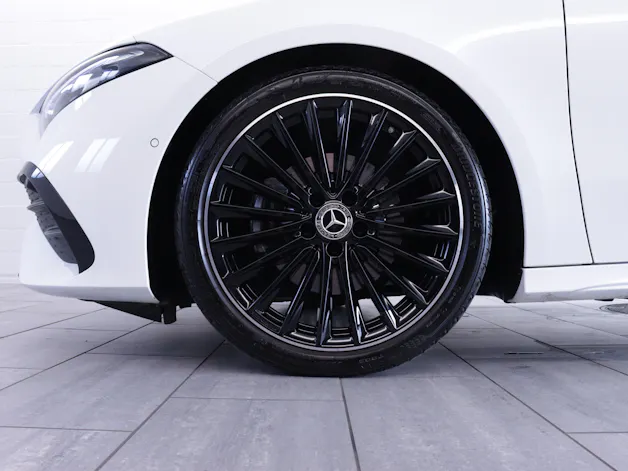 Mercedes-Benz A 180 AMG Line