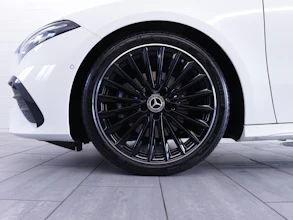 https://vehicle.imgix.net/4240388/698b9966-ea21-4f54-8d87-30205ec56425.JPG