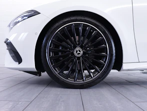 Fahrzeugbild MERCEDES-BENZ A 180 AMG Line