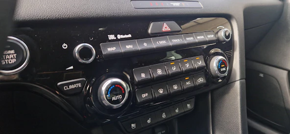 Fahrzeugbild 10 Fahrzeugbild 10