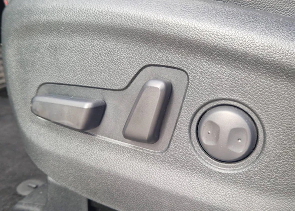 Fahrzeugbild 5 Fahrzeugbild 5