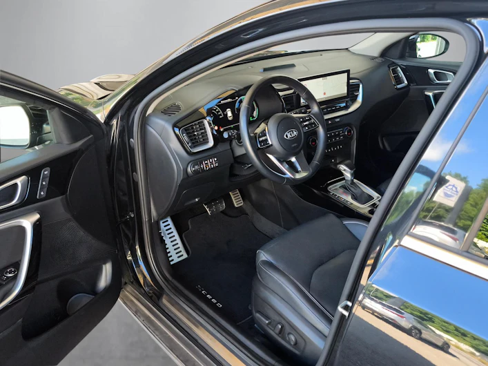 image du véhicule KIA CEED