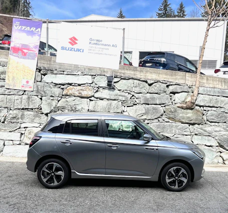 immagine del veicolo 4 immagine del veicolo 4