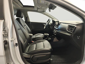 immagine del veicolo KIA Stonic 1.0 T-GDi Power Edition + Ruote invernali