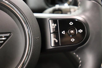 https://vehicle.imgix.net/4240470/16124719-9e98-4a18-a77b-a73588f33ac6.JPG