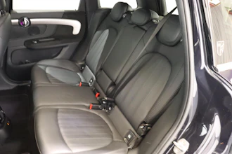 https://vehicle.imgix.net/4240470/a2465028-0903-43fe-8a9f-9adc99a89487.JPG