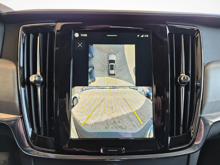 immagine del veicolo VOLVO V90