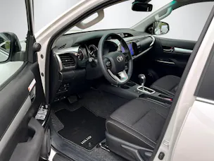 Toyota Hilux Double Cab.-Pick-up 2.4 D-4D 150 Style