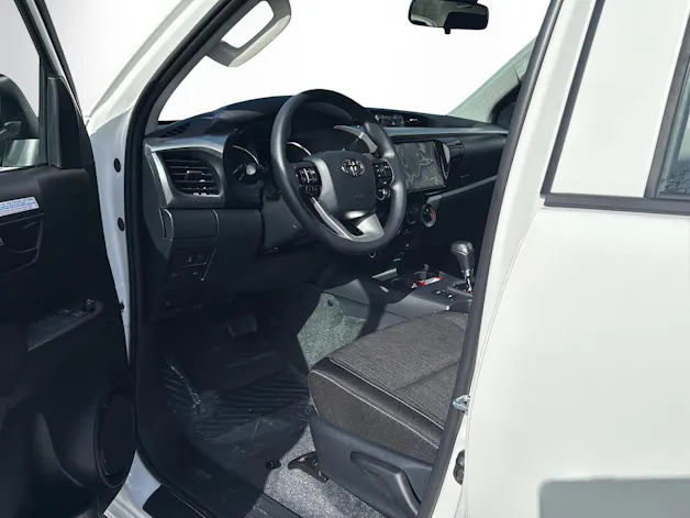 Toyota Hilux Double Cab.-Pick-up 2.4 D-4D 150 Style