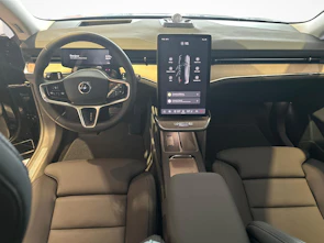 immagine del veicolo VOLVO ES90 Ultra