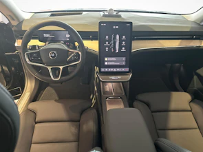 immagine del veicolo VOLVO ES90 Ultra