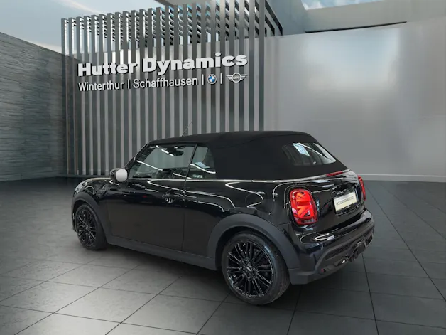 Mini Cabrio F57 2.0i Cooper S  MINI YOURS TRIM II