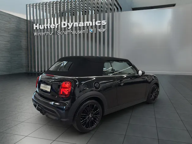 Mini Cabrio F57 2.0i Cooper S  MINI YOURS TRIM II